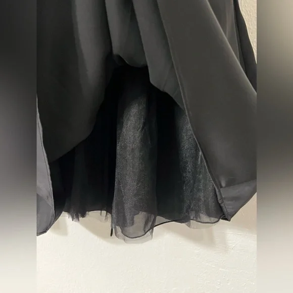 Oh Polly Corset Tulle Mini Dress in Jet Black ballet-inspired mini dress - Picture 4 of 10